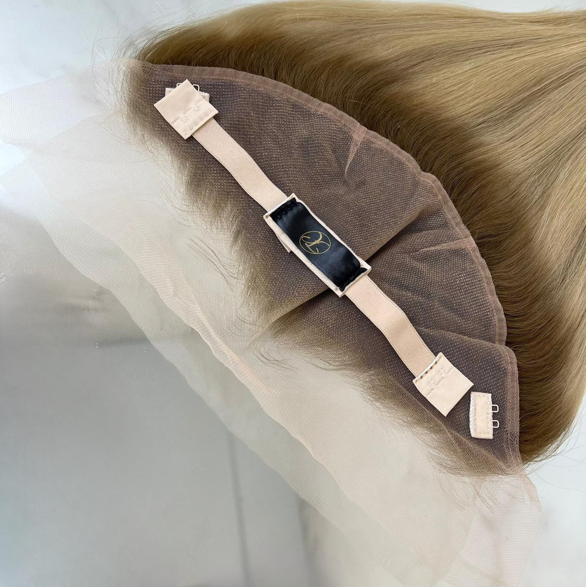 BIANKA | FRONTAL | 16 INCHES