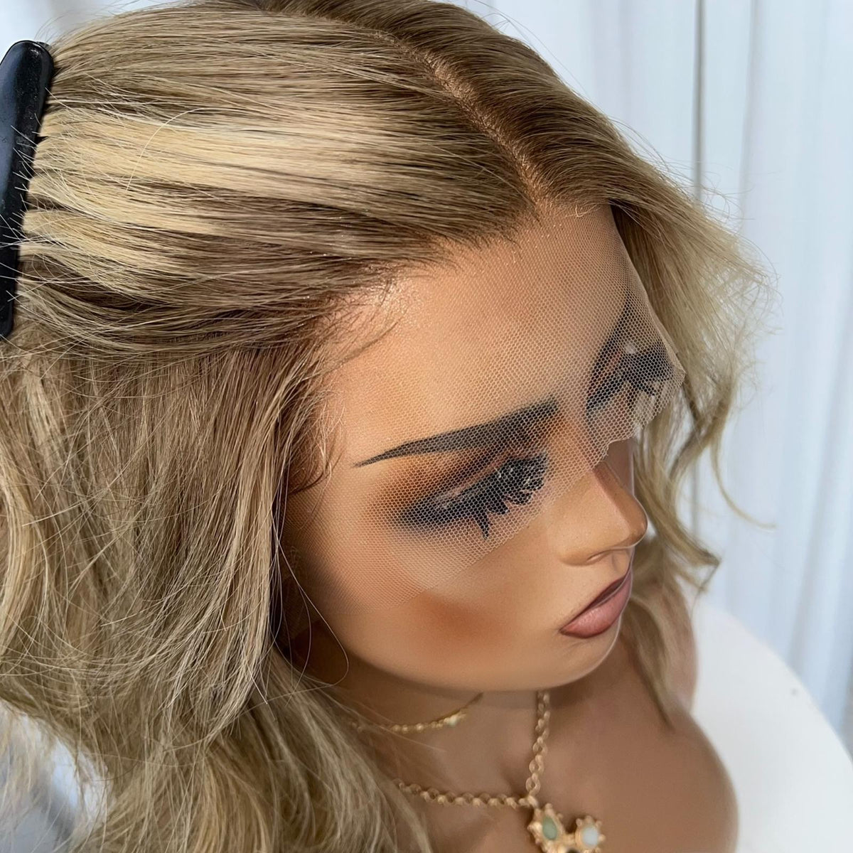 ISSABELLA | HD LACE FRONT | S-M|