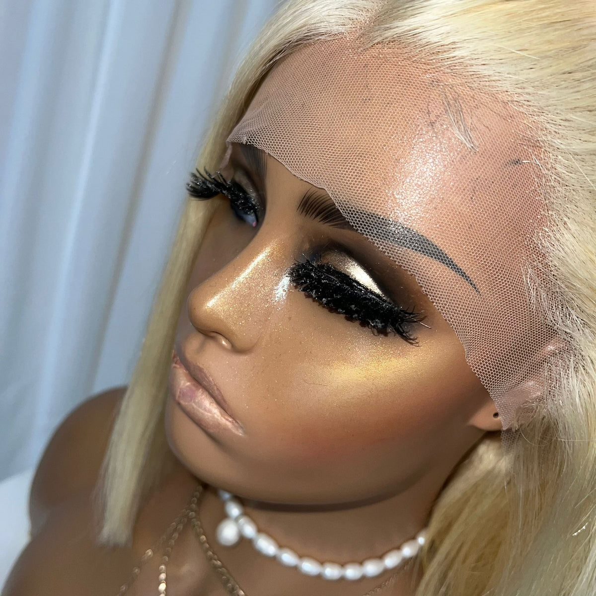 CHANEL BLONDE BOB | LACE FRONT | S-M
