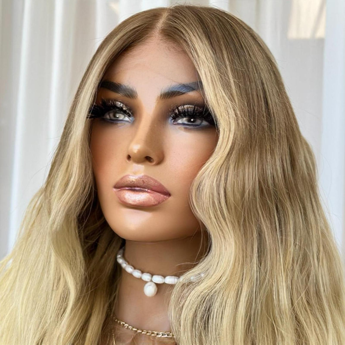 CARDI BLONDE | LACE FRONT | S-M