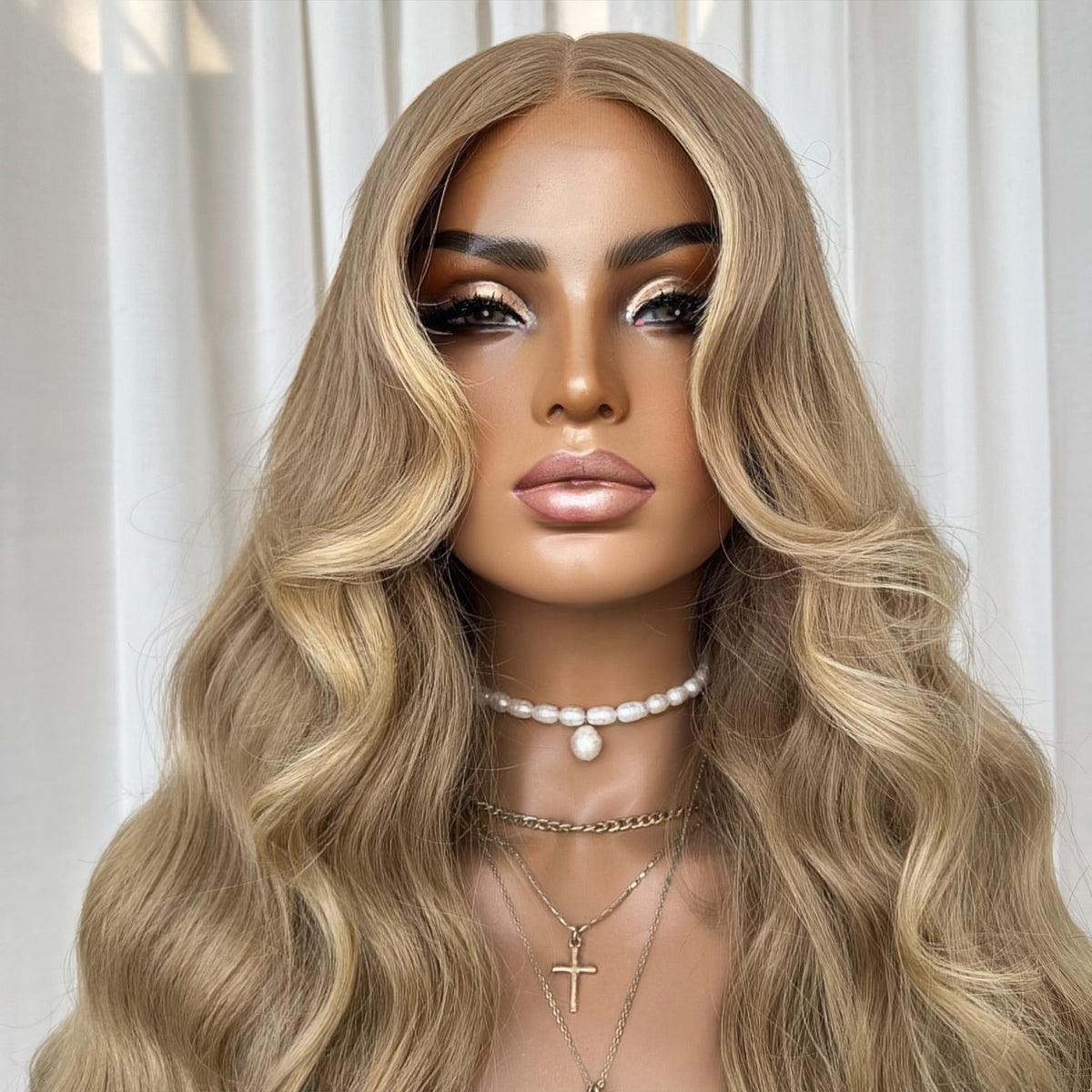 EMMA LISA | HD LACE FRONT