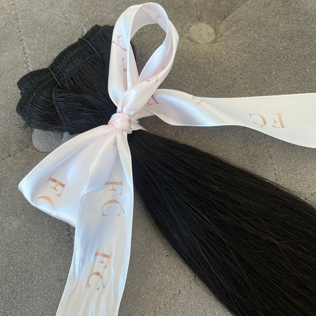 KING KYLIE | WEFT | 22 INCHES | CUSTOM MADE