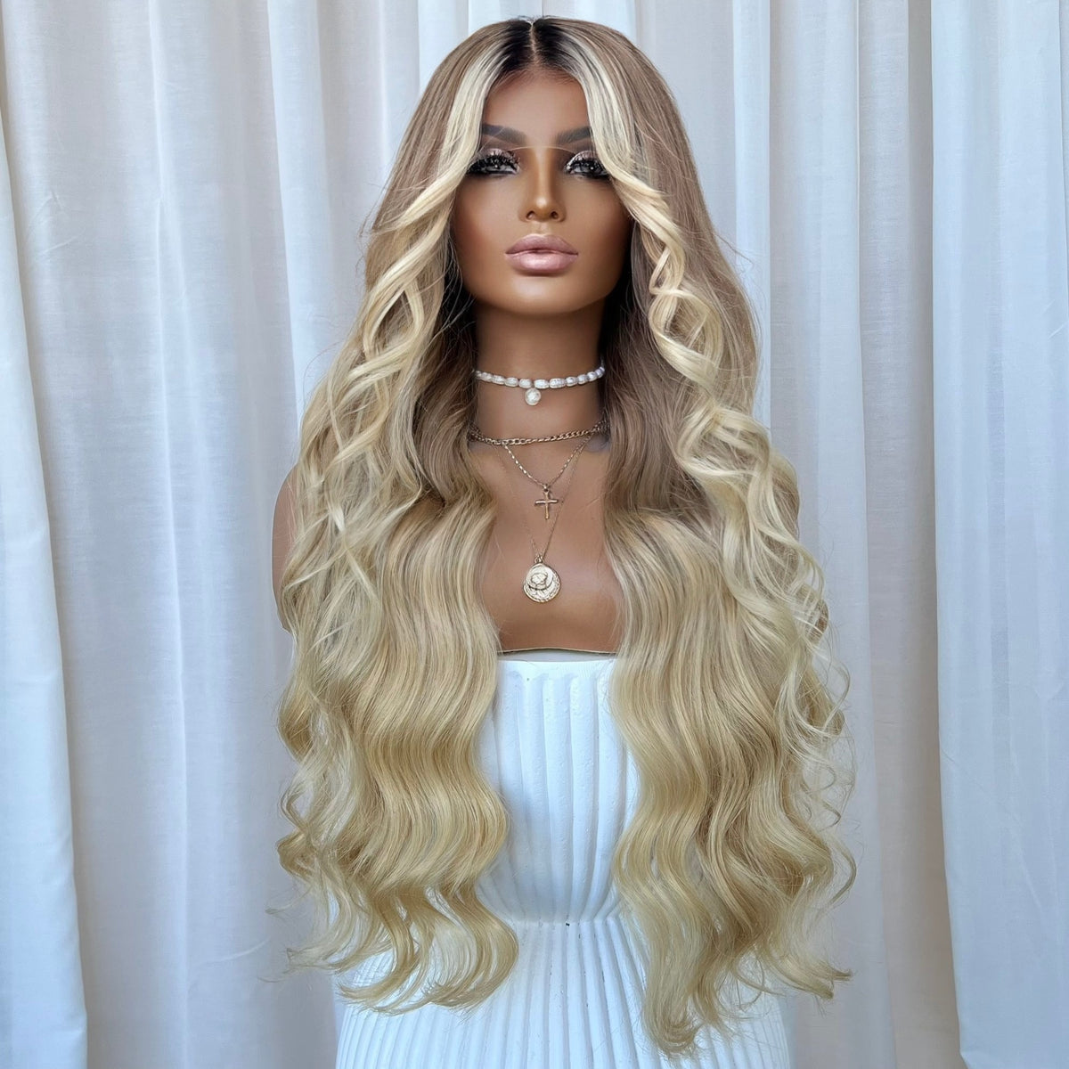 MOCHINO | CUSTOM MADE