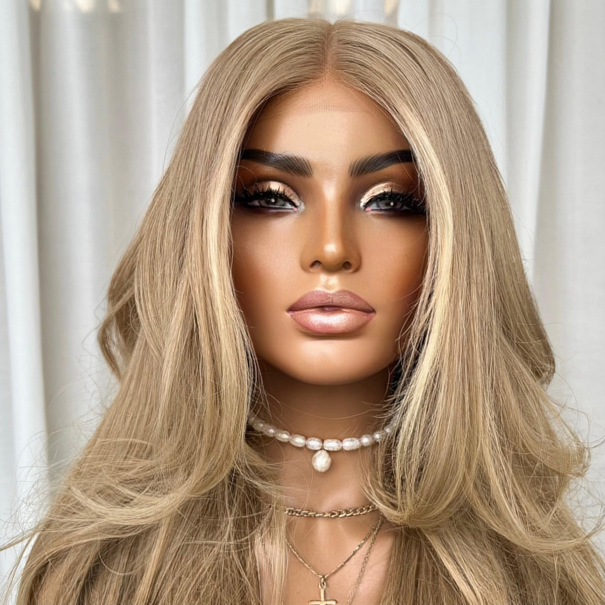 EMMA LISA | HD LACE FRONT
