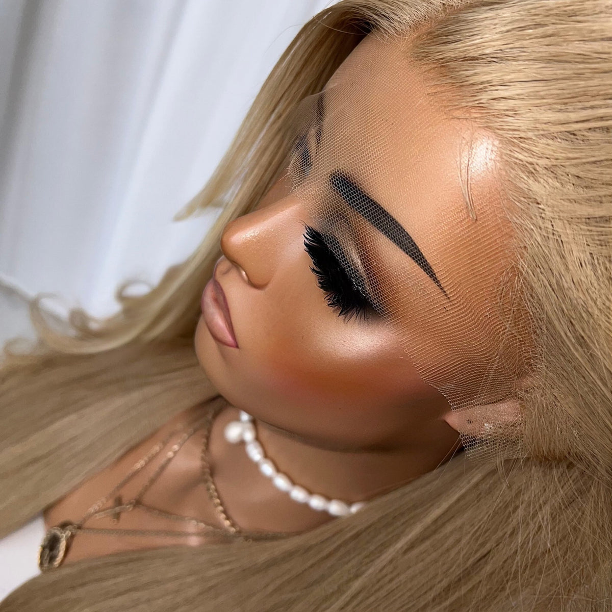 EMMA LISA | HD LACE FRONT