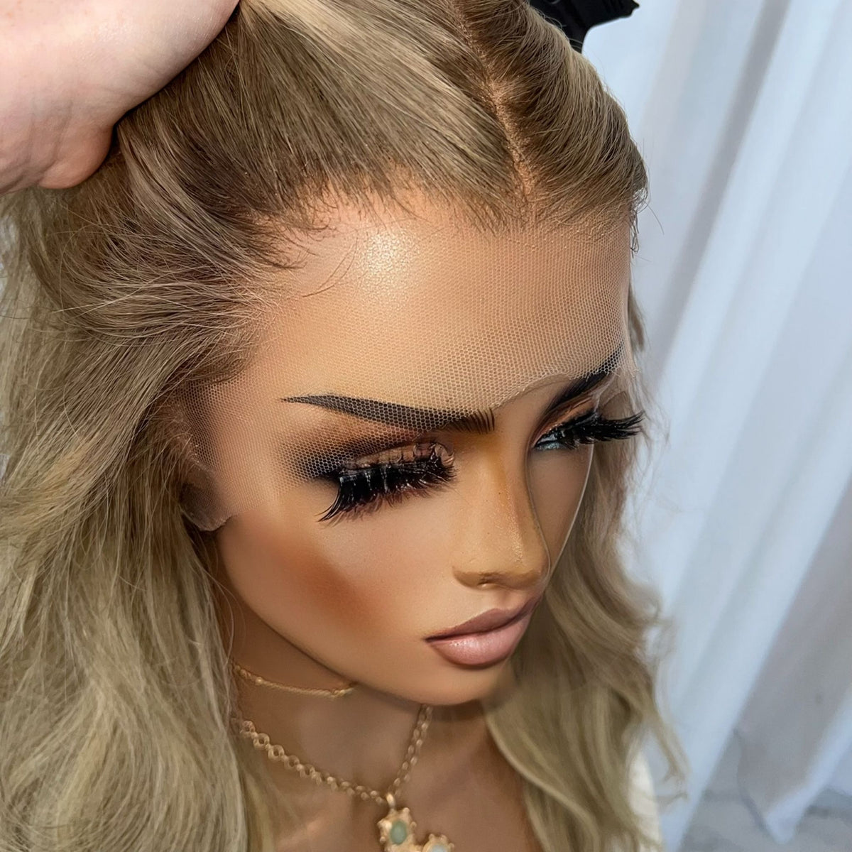 ISSABELLA | HD LACE FRONT | S-M