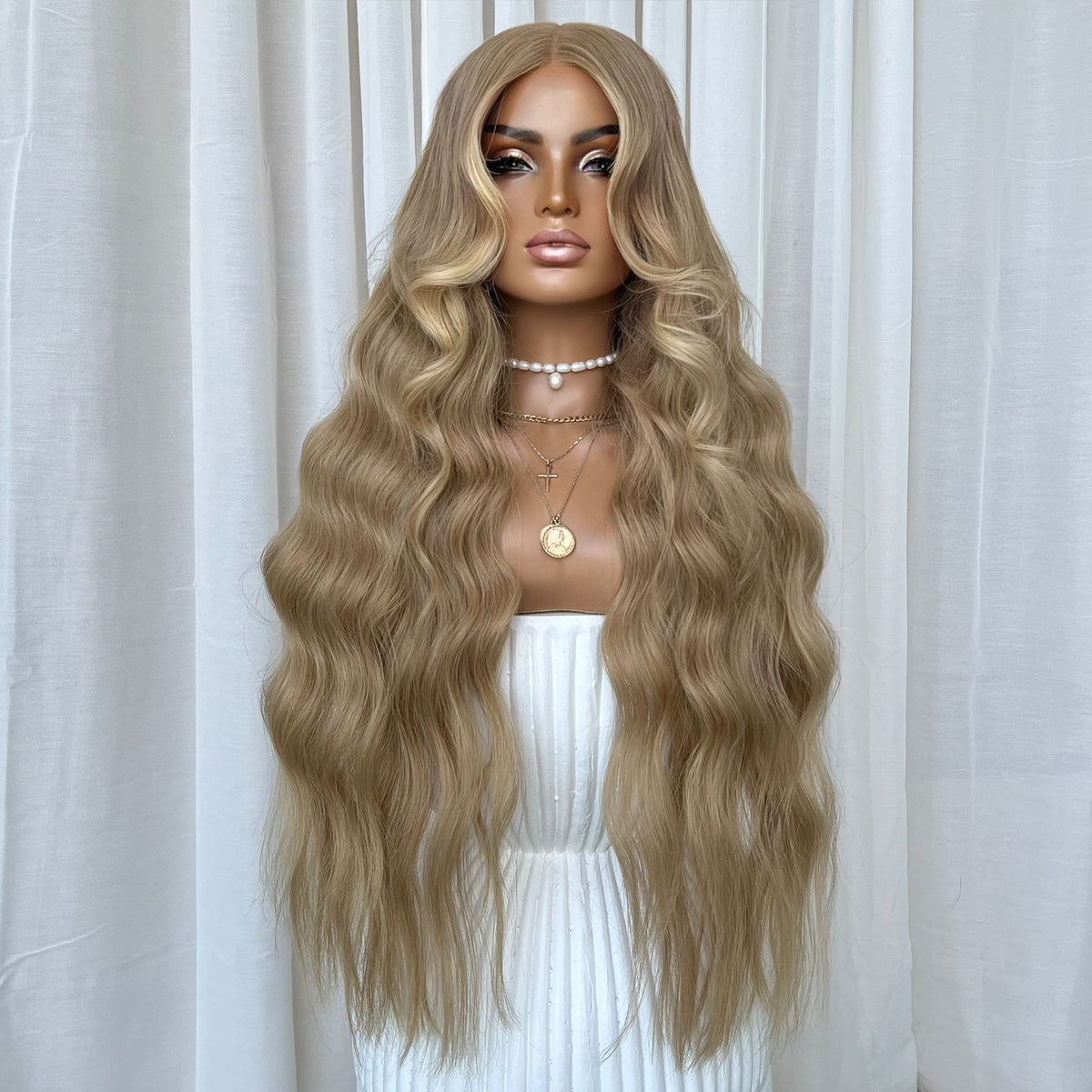 EMMA LISA | HD LACE FRONT