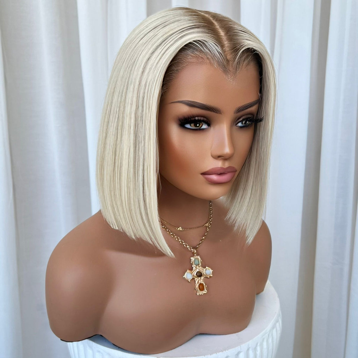 MONROE BOB LAGOS HAIRLINE | HD FULL LACE STRETCH CAP | XS-S