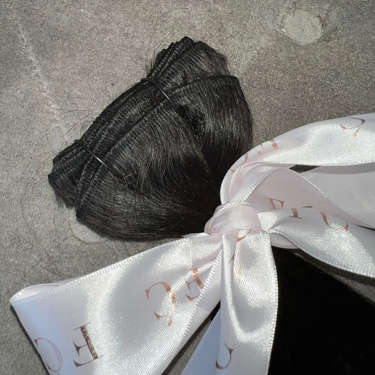 KING KYLIE | WEFT | 16 INCHES