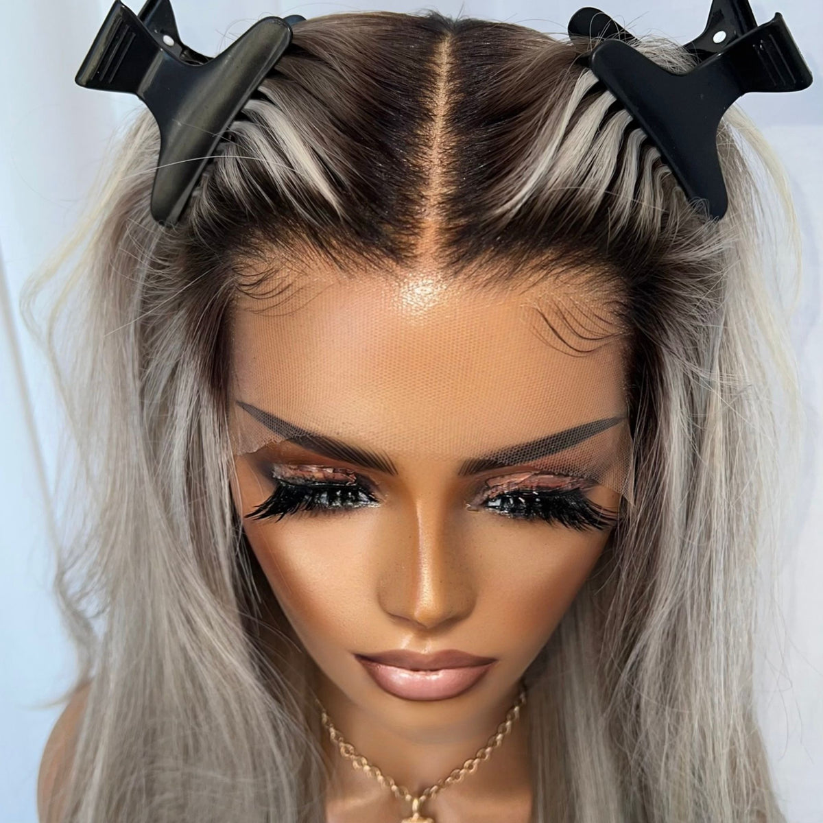 SASKIA | CUSTOM MADE