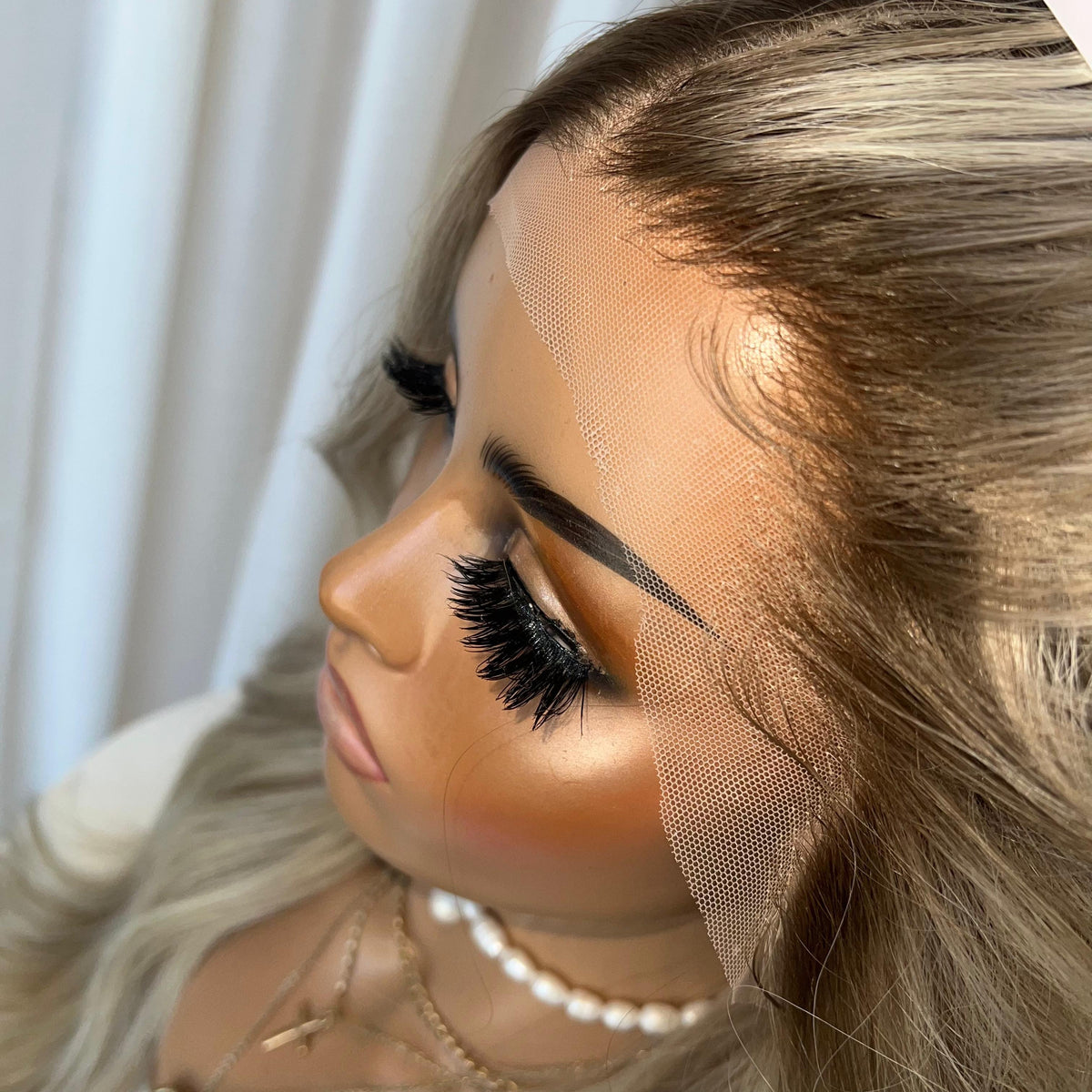 STASSI | LACE FRONT