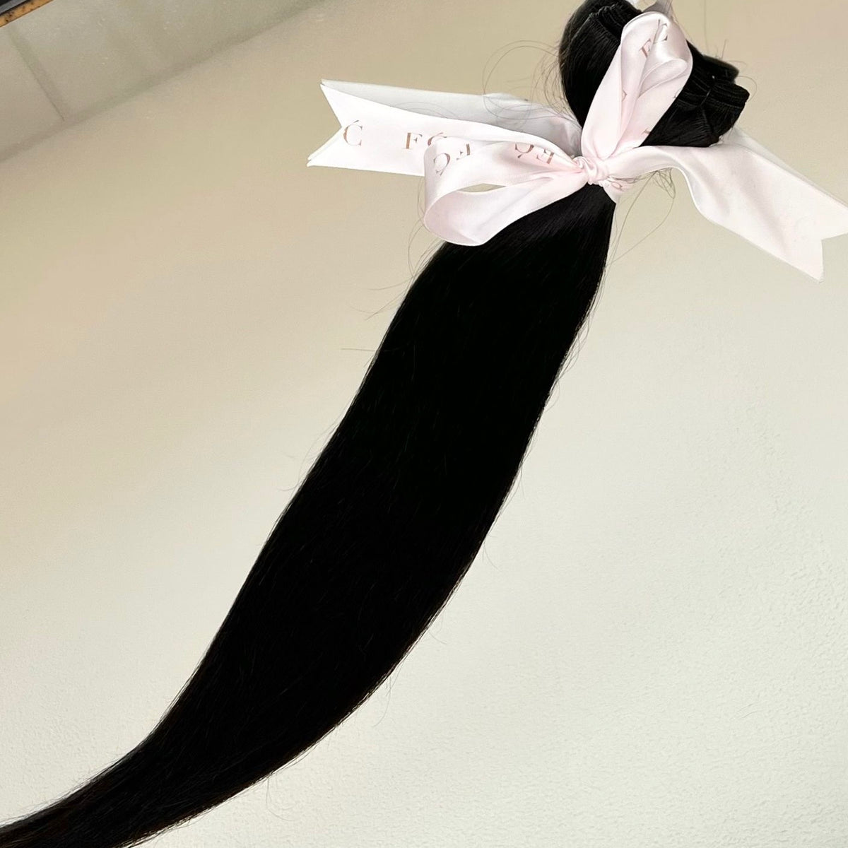 KING KYLIE | WEFT | 26 INCHES