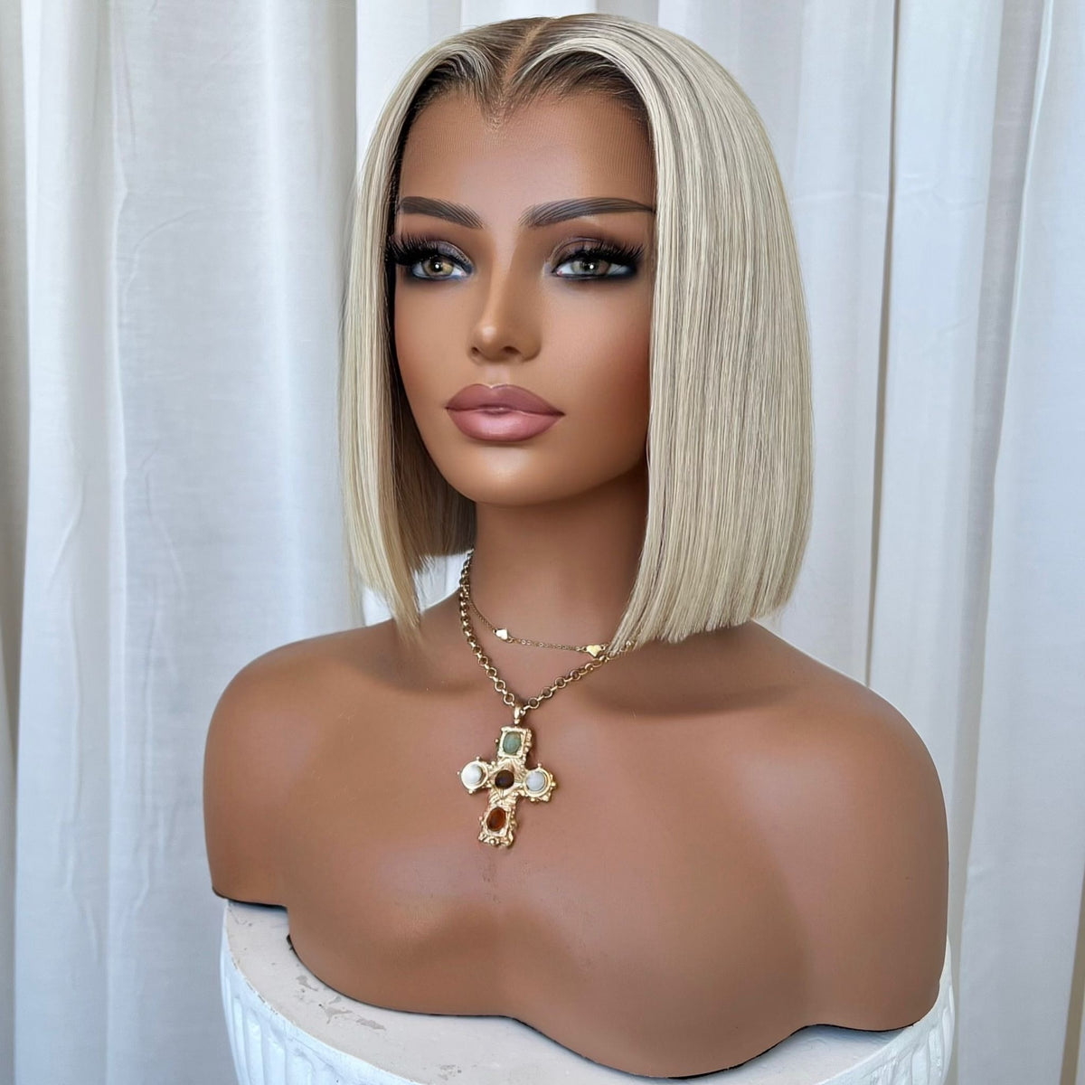 MONROE BOB LAGOS HAIRLINE | HD FULL LACE STRETCH CAP | XS-S