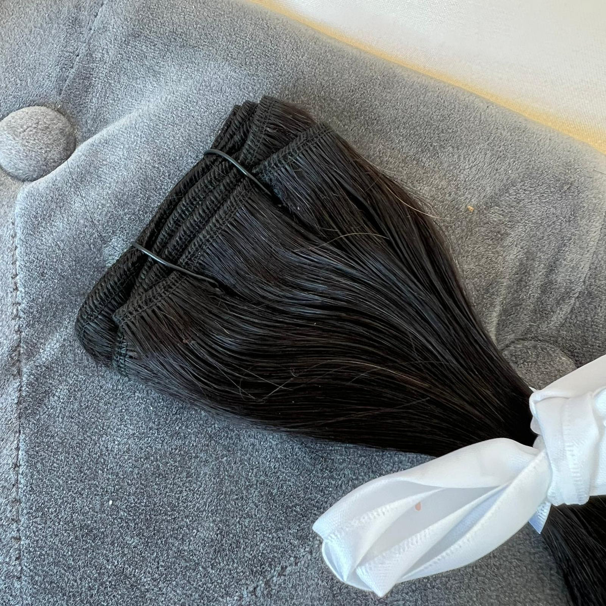 KING KYLIE | WEFT | 20 INCHES