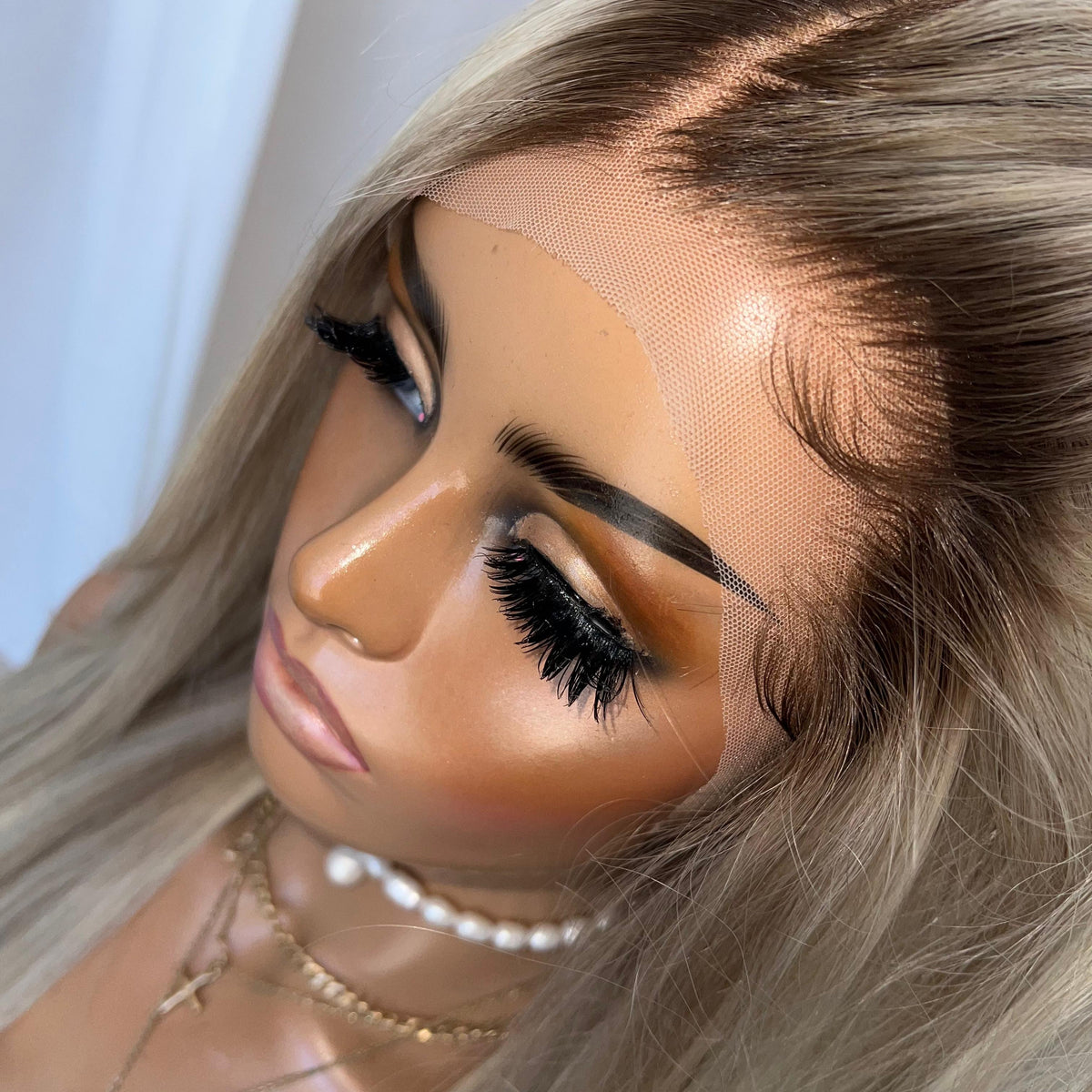 STASSI | LACE FRONT