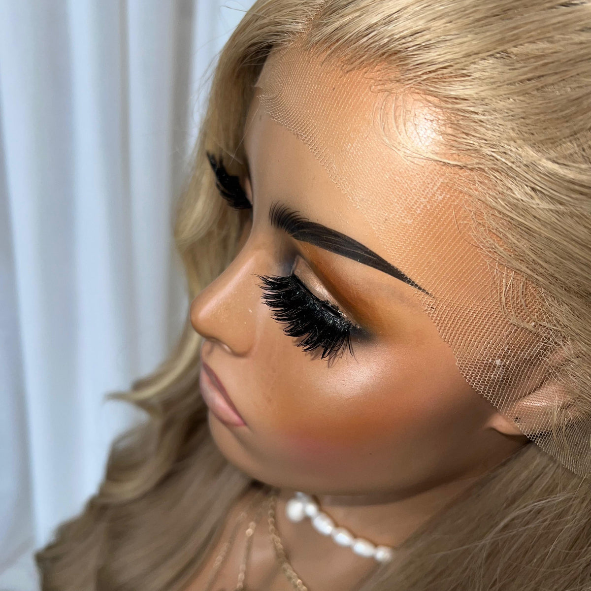 EMMA LISA | HD LACE FRONT
