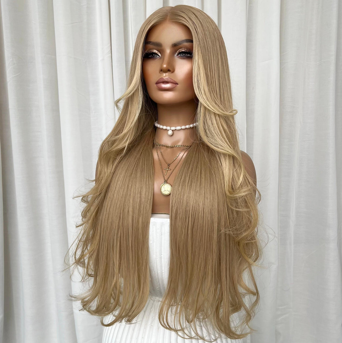 EMMA LISA | HD LACE FRONT