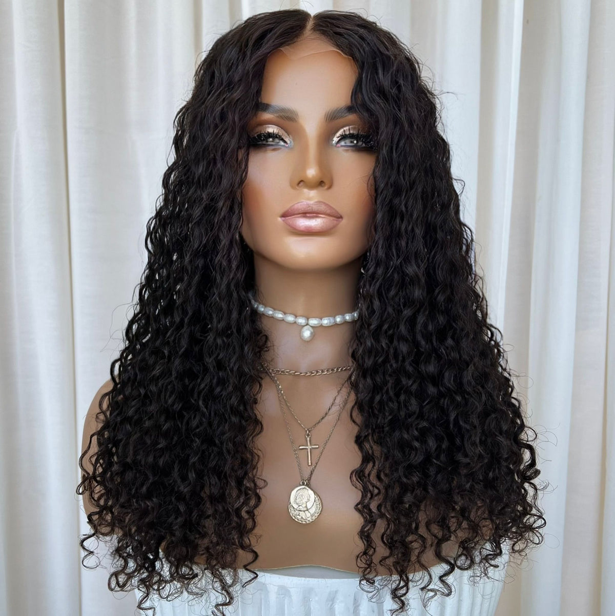 MARIA CAMILLA | HD TOPPER | 20 INCHES