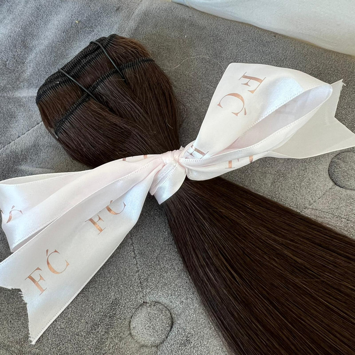 KING KYLIE DARK BROWN | WEFT | 16 INCHES