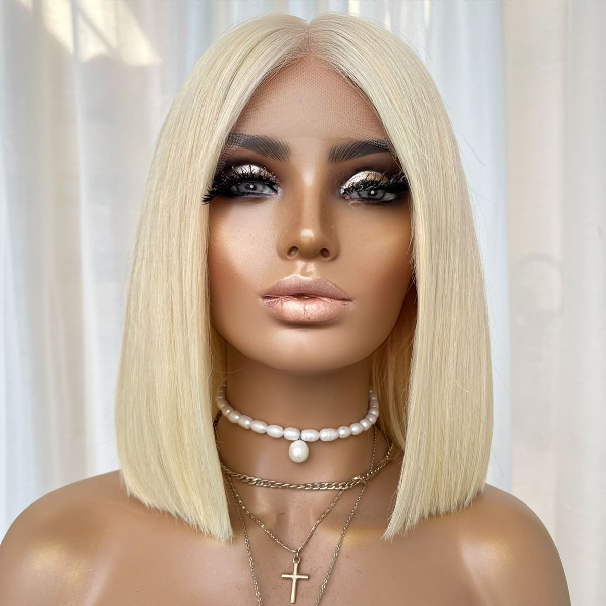 CHANEL BLONDE BOB | LACE FRONT | S-M