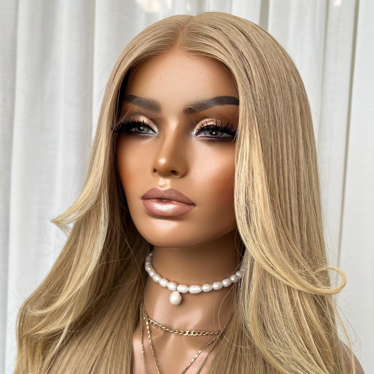 EMMA LISA | HD LACE FRONT