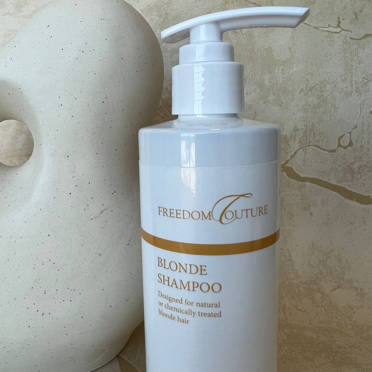 HYDRATING PURPLE TONER SHAMPOO FOR BLONDE HAIR