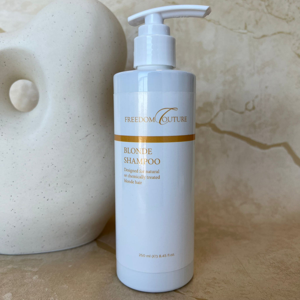 HYDRATING PURPLE TONER SHAMPOO FOR BLONDE HAIR